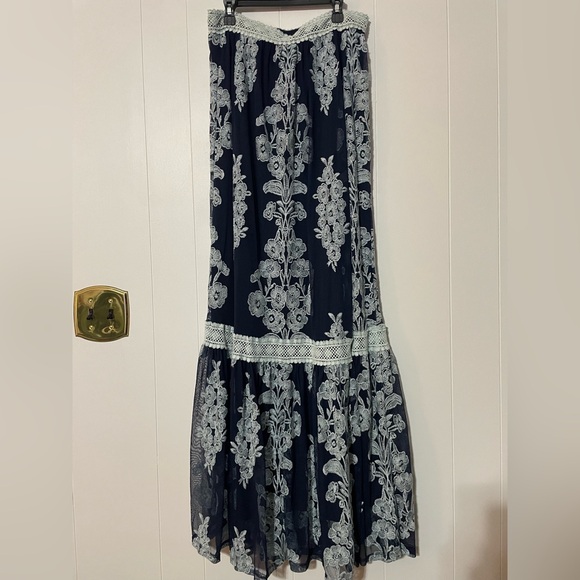 Arissa Embroidered Maxi Skirt in Navy - Picture 3 of 14